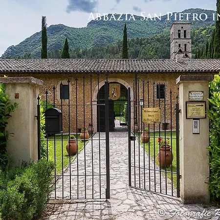 Abbazia San Pietro In Valle