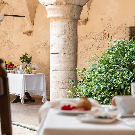 Abbazia San Pietro In Valle