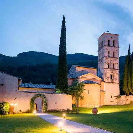 Abbazia San Pietro In Valle