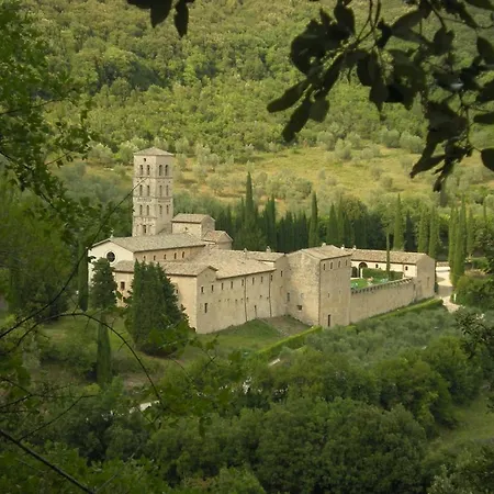 Casa di campagna Abbazia San Pietro In Valle *
