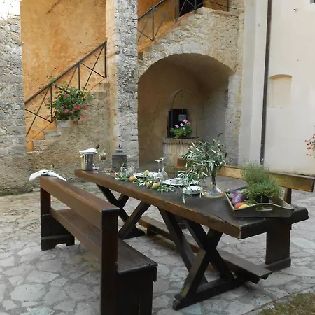 Abbazia San Pietro In Valle Летний дом *