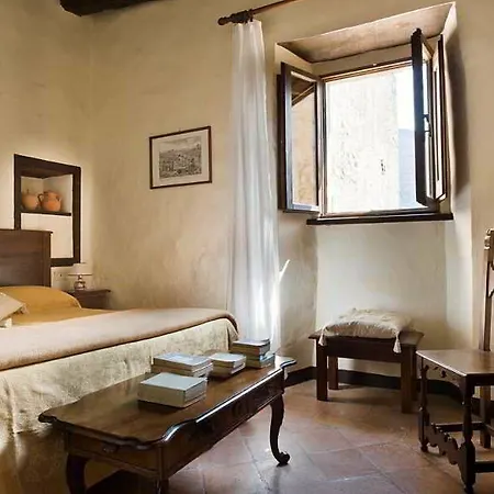 Abbazia San Pietro In Valle Ферентилло